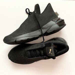 ﻿NEW in box Puma Provoke XT Future Training